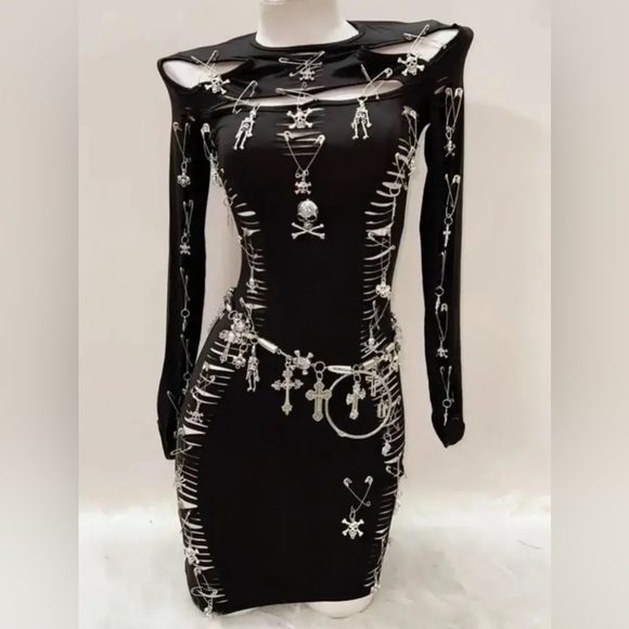 Dresses & Skirts - Y2K Gothic Skull & Cross Dress - M